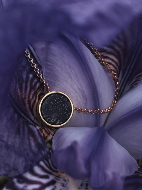 Gold plated necklace with black stone