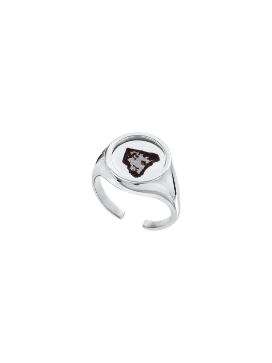 Men’s sterling silver signet ring with iron meteorite fragments
